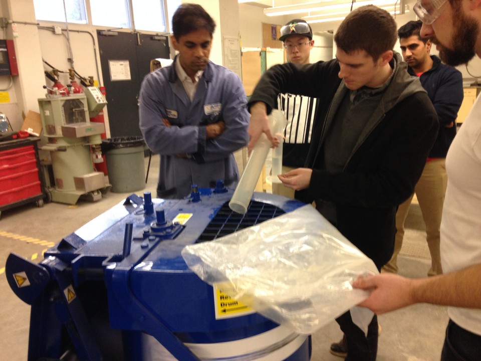 LtoR: Sudip, Fraser, Max, Richard(adding water),Nathan, Fraser